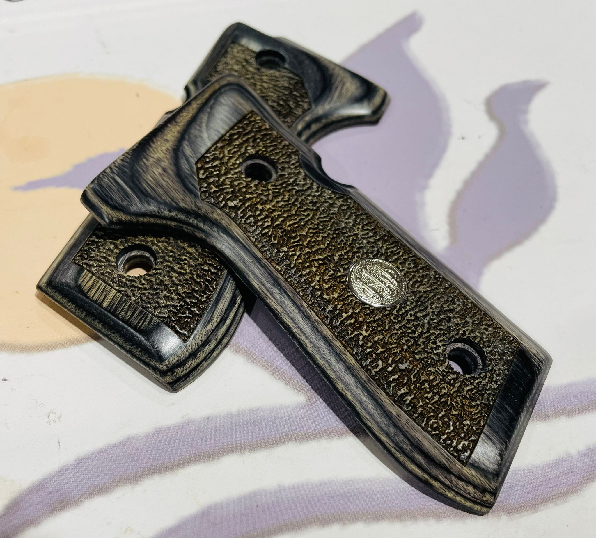 Beretta Guancette Legno Multistrato con Scudetto per Serie 92/96/98